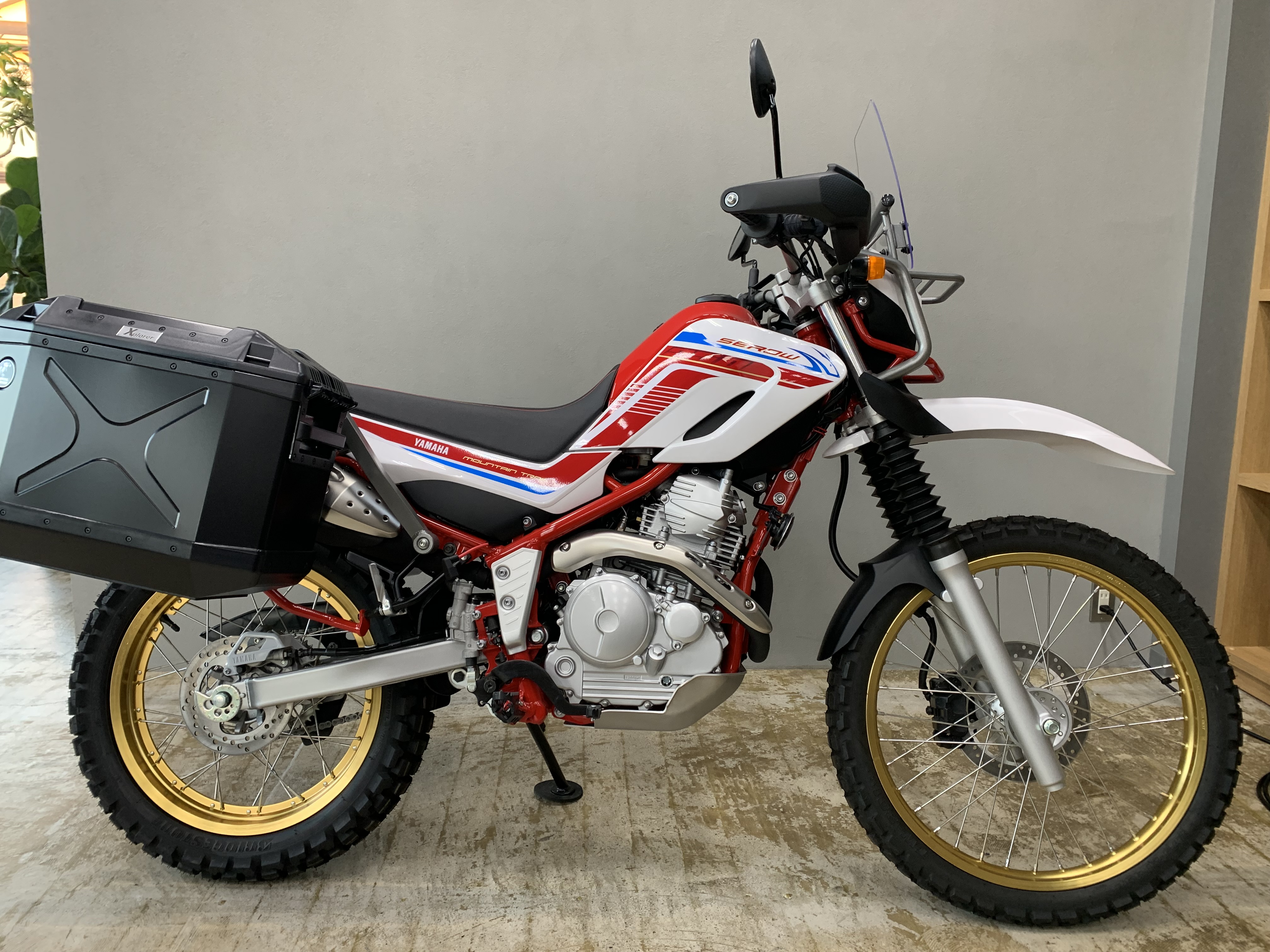 GRAND TOURING SEROW - YSP滋賀